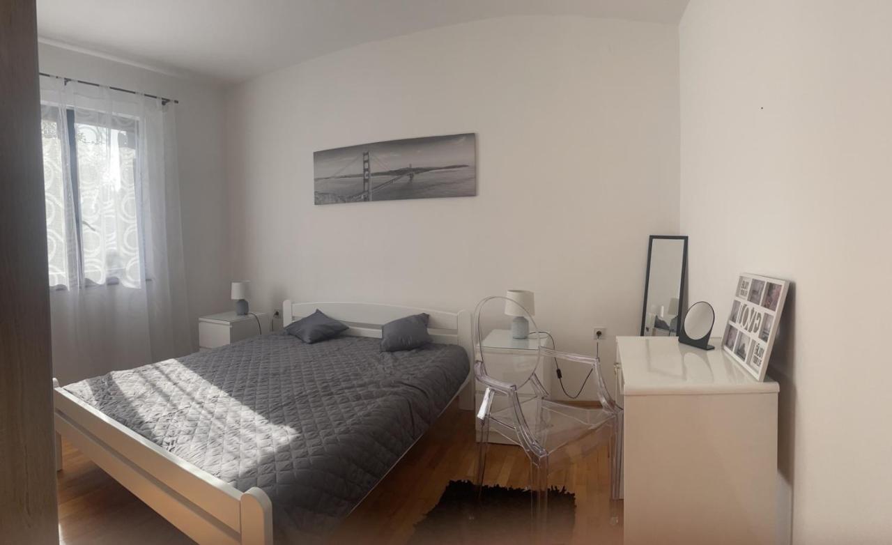 Apartment Greta Лабин Экстерьер фото