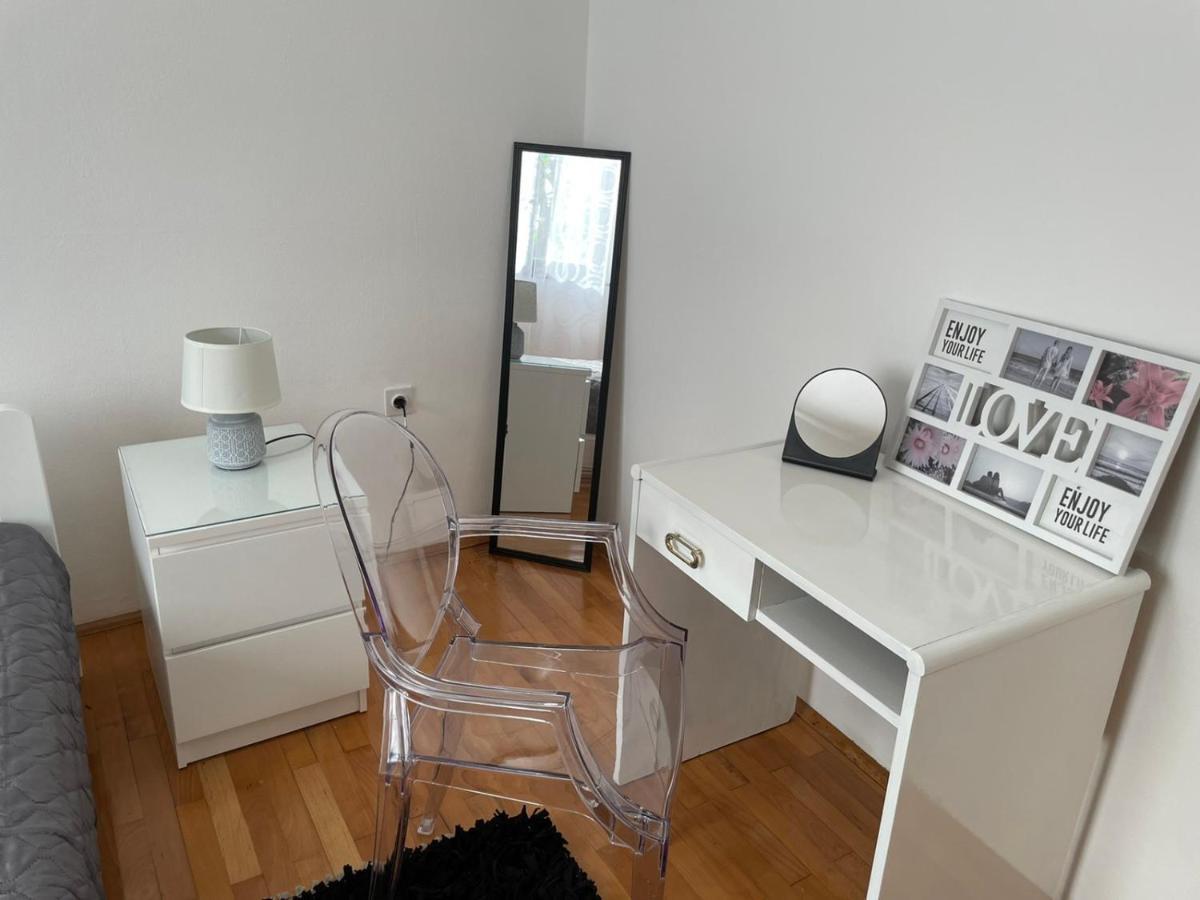 Apartment Greta Лабин Экстерьер фото